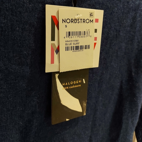 NWT 🏷 Halogen | Cashmere Sweater - Picture 3 of 9
